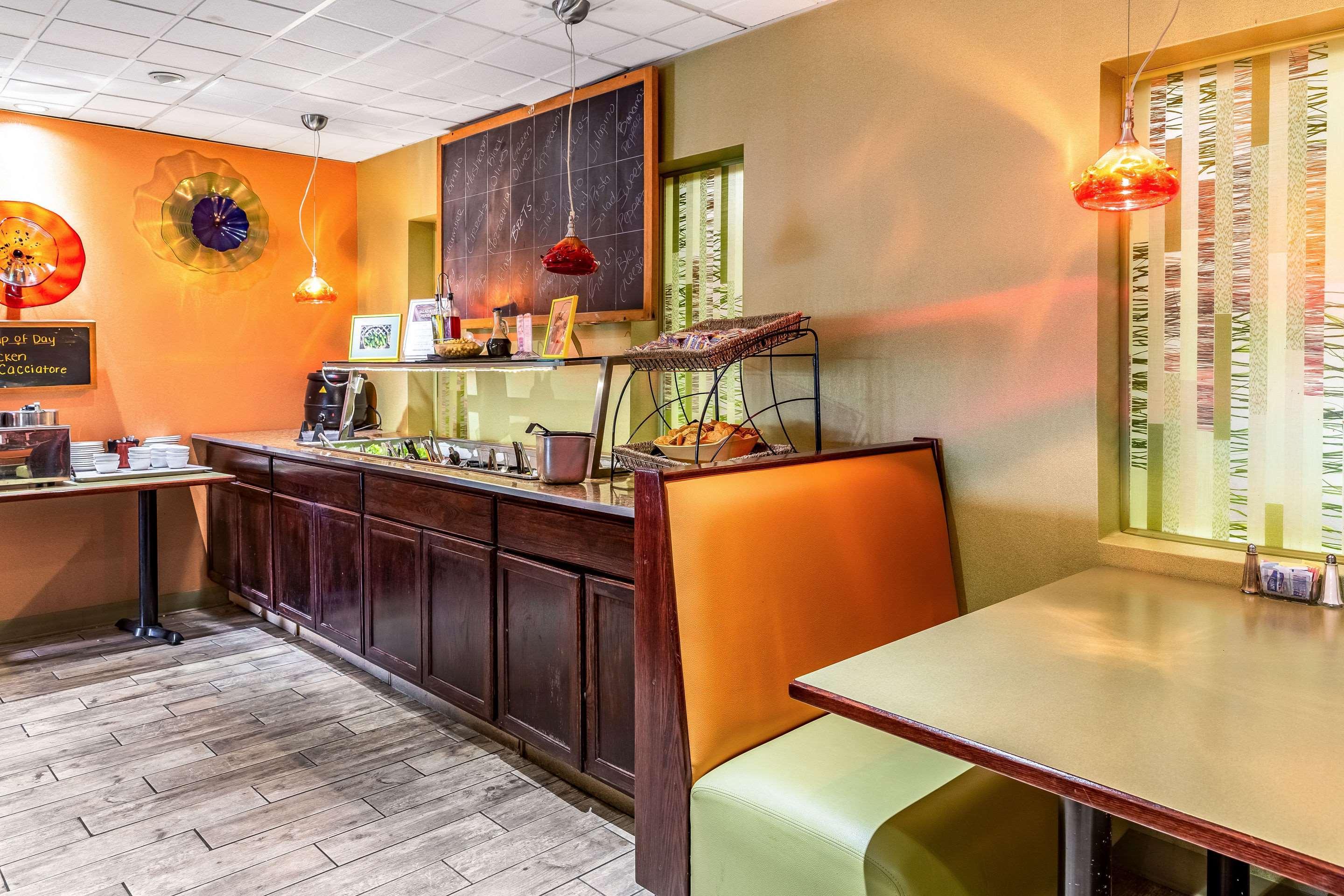 Quality Inn East Stroudsburg - Poconos Ngoại thất bức ảnh