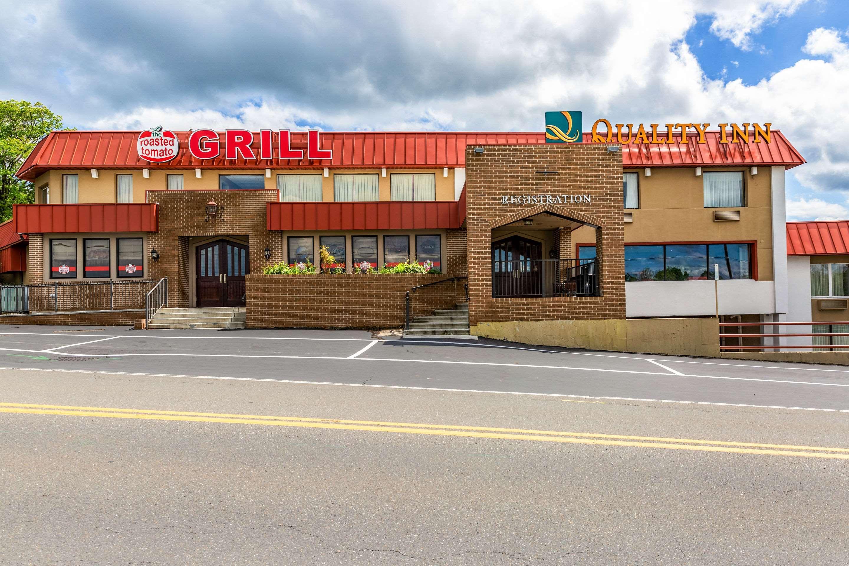 Quality Inn East Stroudsburg - Poconos Ngoại thất bức ảnh