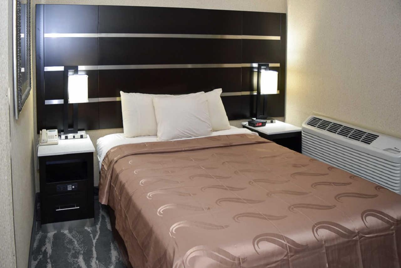 Quality Inn East Stroudsburg - Poconos Ngoại thất bức ảnh