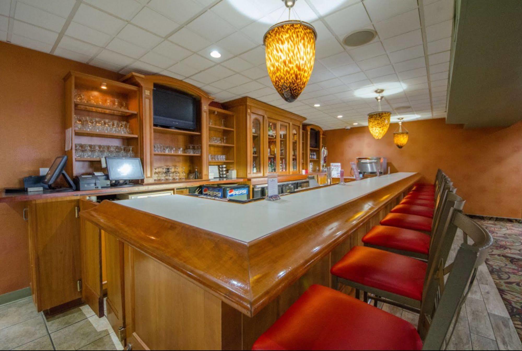 Quality Inn East Stroudsburg - Poconos Ngoại thất bức ảnh