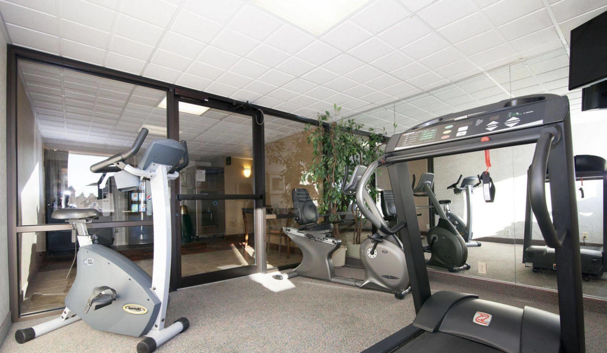 Quality Inn East Stroudsburg - Poconos Ngoại thất bức ảnh
